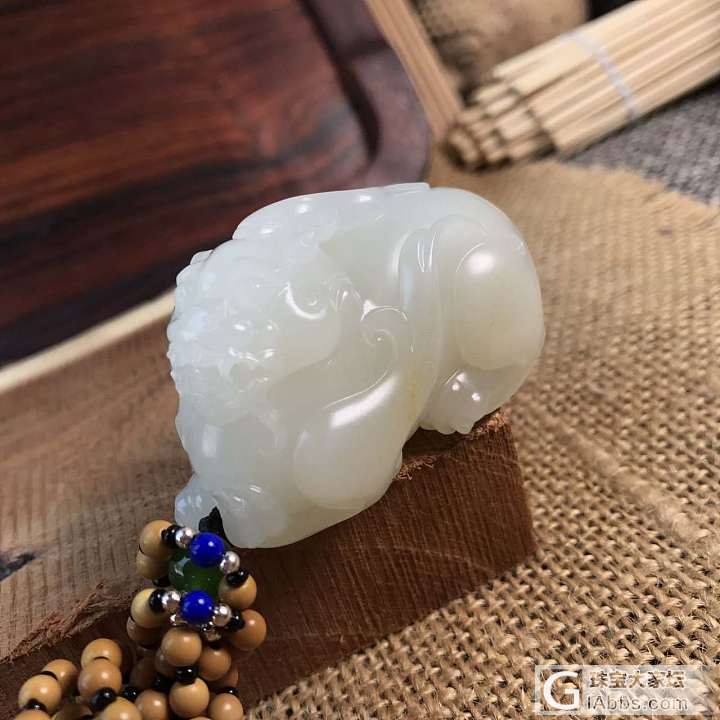 貔貅挂件_挂件和田玉