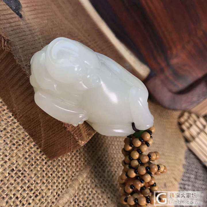 貔貅挂件_挂件和田玉