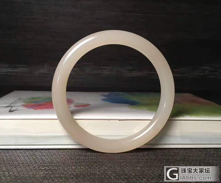 遇到了一只大圈口藕粉咦…_手镯和田玉