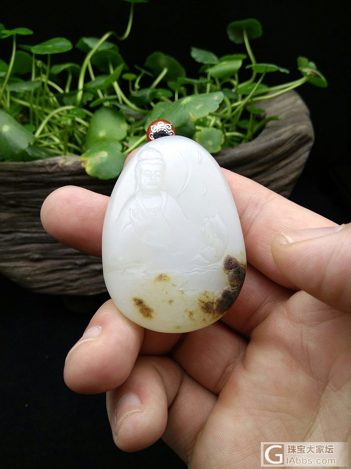 和田玉籽料，黑皮观音_和田玉