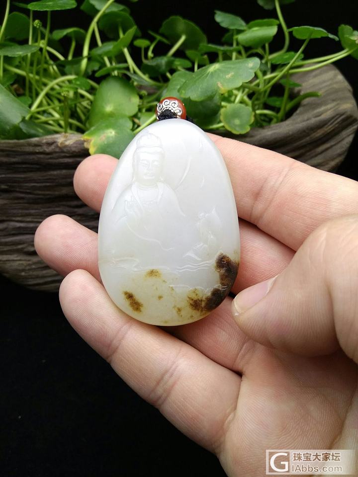 和田玉籽料，黑皮观音_和田玉