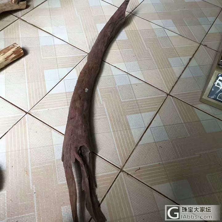 新收的海南黄花梨紫油梨老料，准备做珠子_海南黄花梨
