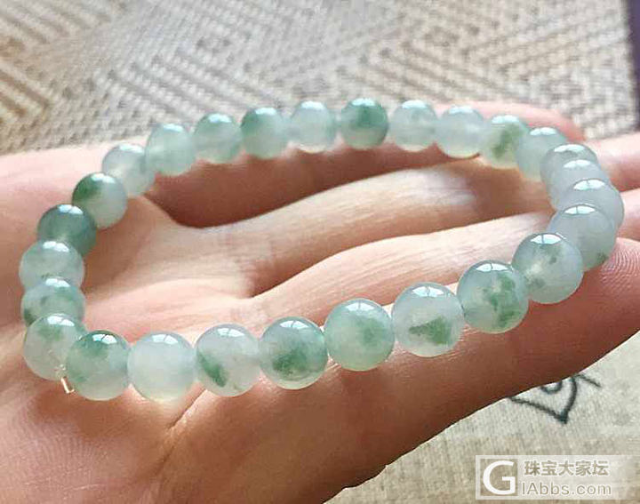 翡翠飘花手链600元！_珠串翡翠
