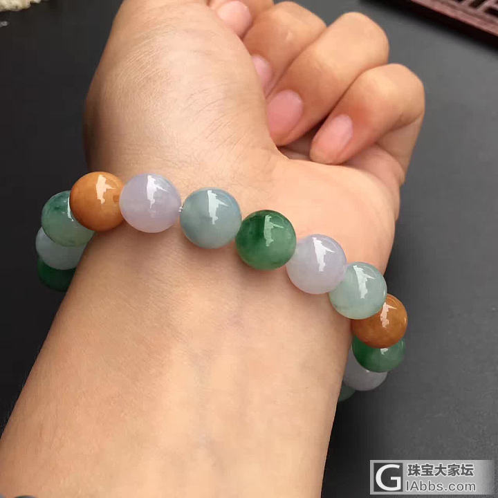 每日早晨一帖。精美翡翠_手镯珠串翡翠