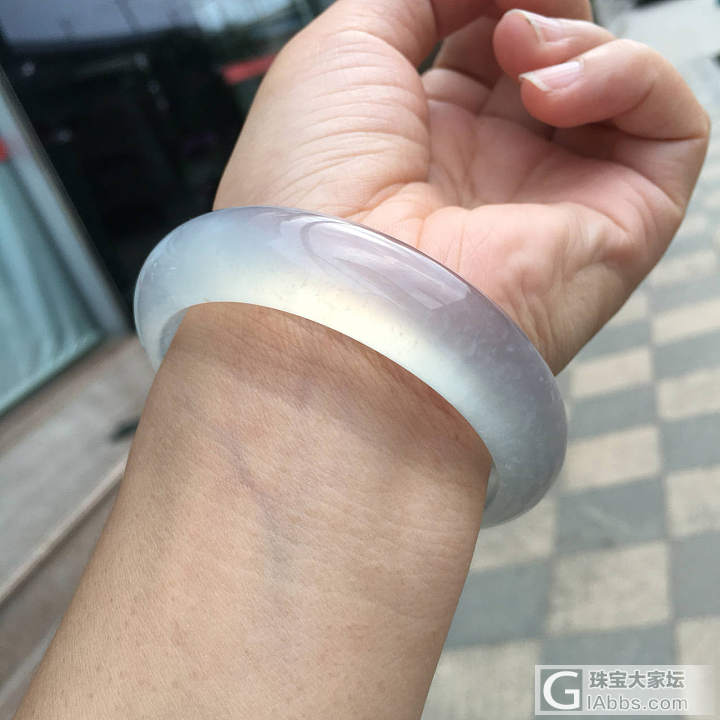 比30w的美有木有，木那种冰飘绿玉髓。_手镯玉髓