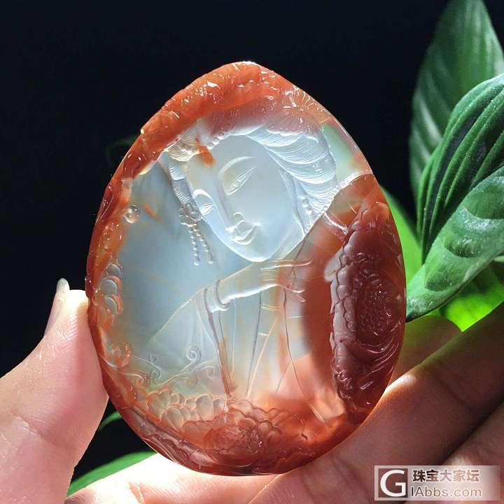 南红玛瑙极品高冰料《国色天香》_挂件南红