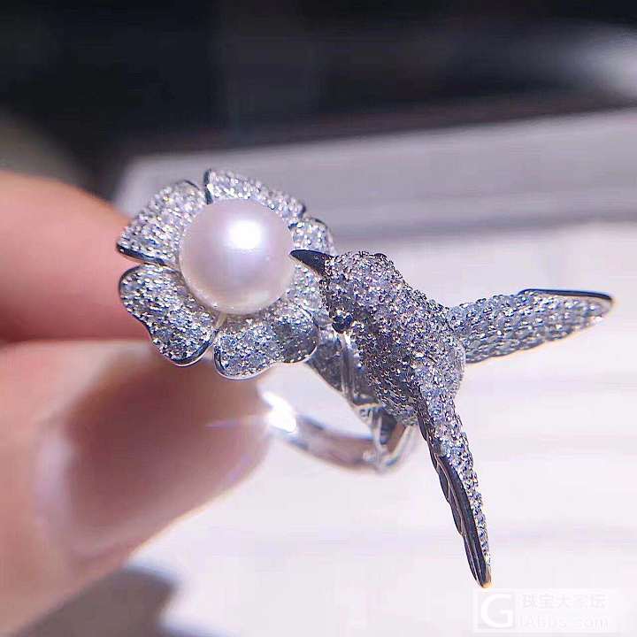 成品特价款来一波🔥🔥怦然心动💓
抢到就是赚到🎉
时尚经典的注金款戒指💍～👍👍珍珠..._戒指珍珠