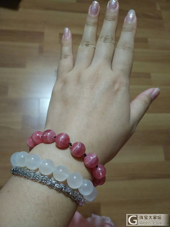 招桃花啊，红纹石和月光石_珠串红纹石月光石