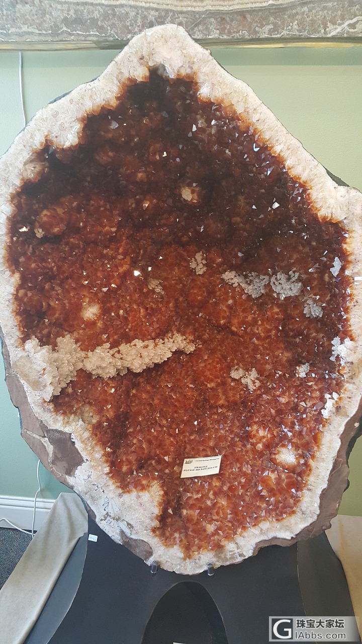 小时候玩水晶，晒晒我在美国水晶矿区堆挖矿_产地水晶
