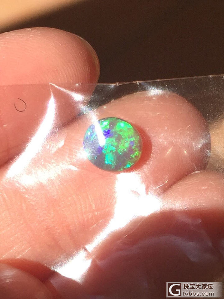 最近喜欢黑水晶欧泊_欧泊