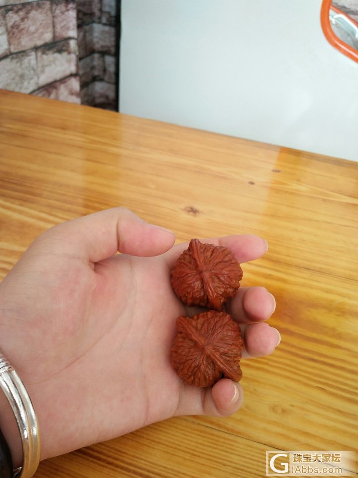 晒核桃_核桃