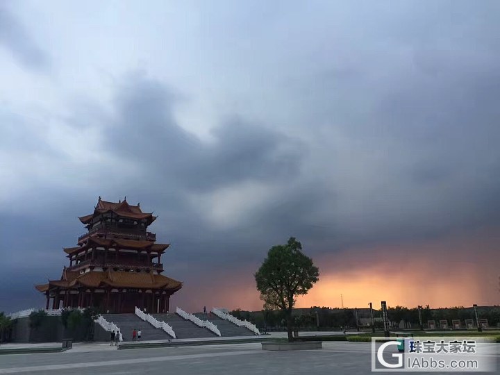 山雨欲来风满楼！_闲聊