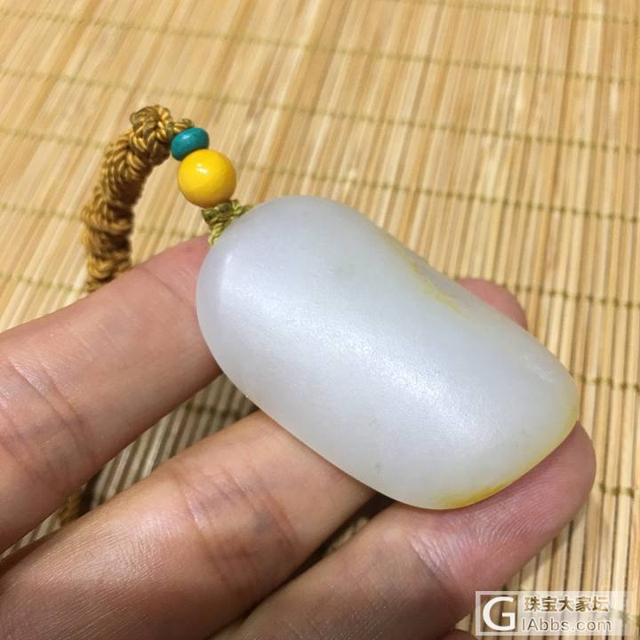 鱼趣_挂件和田玉