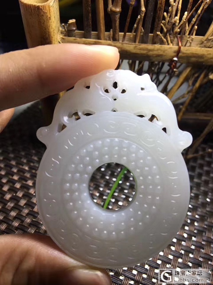新品：精品玉化无暇，〖仿古貔貅平安扣〗 特价：688元  先款先🉐_挂件砗磲