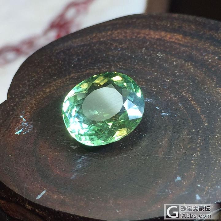 葡萄石，绿碧玺！大颗粒。_葡萄石