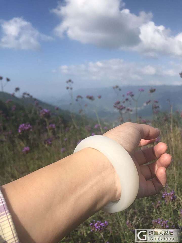 求鉴产地产状_手镯和田玉