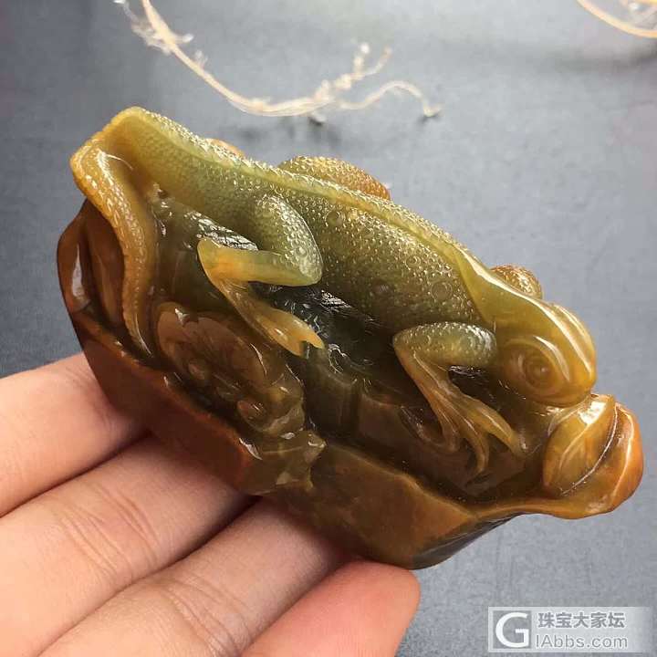 黄翡今非昔比_挂件翡翠