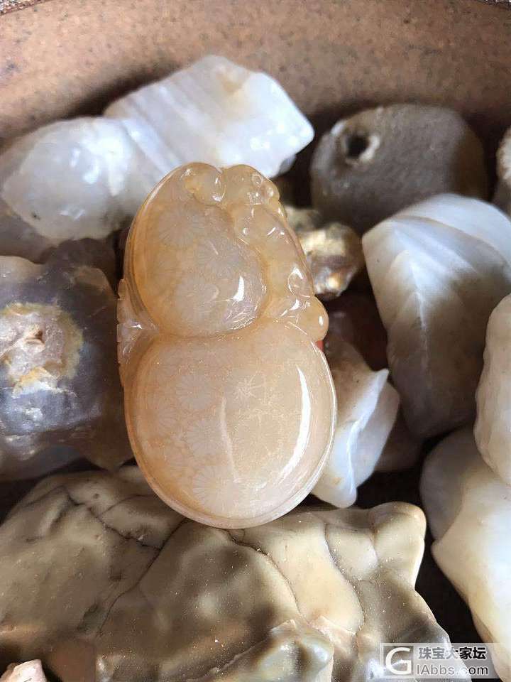 珊瑚玉收藏级饰品（天然品质）_挂件珊瑚玉