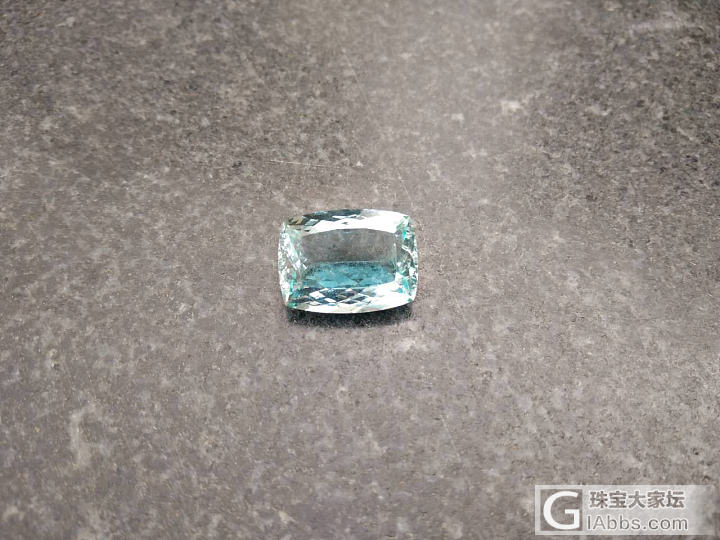 刻面海蓝宝裸石一颗_刻面宝石海蓝宝