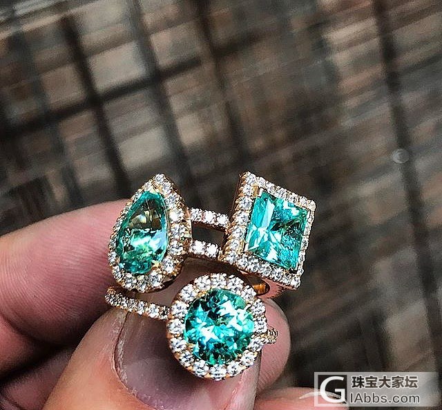 Rihanna御用珠宝切割设计师的作品----paraiba 帕拉伊巴_设计碧玺