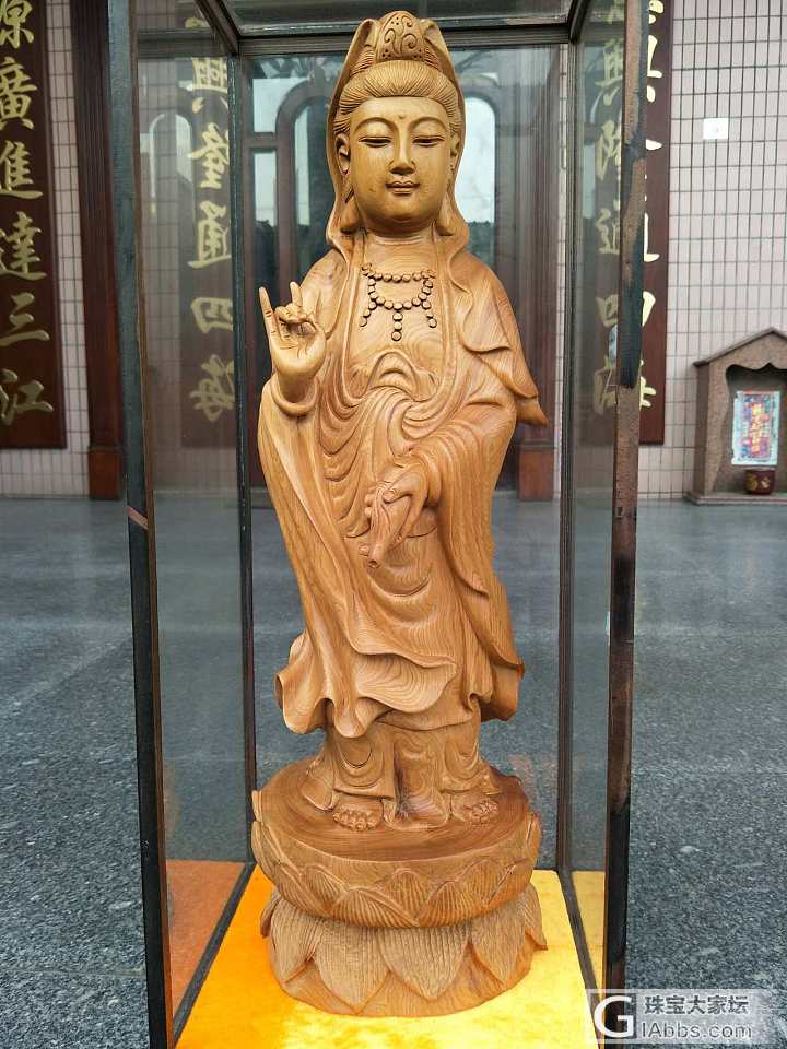 立莲观音_木雕
