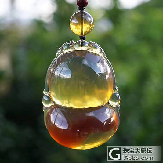 精品双色葫芦，饱满圆润，璀璨夺目，净重26克，尺寸54.7*37.8*23_挂件琥珀