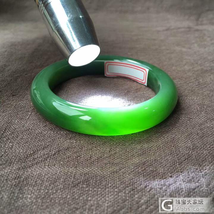 一支可以终身相守的碧玉手镯54.5mm_手镯和田玉