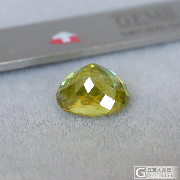 4.15ct 非洲 金绿色 璀璨 七彩 高色散 椭圆 天然 榍石 Sphene_刻面宝石榍石