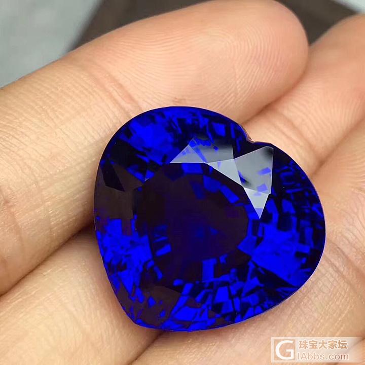 坦桑石_刻面宝石坦桑石