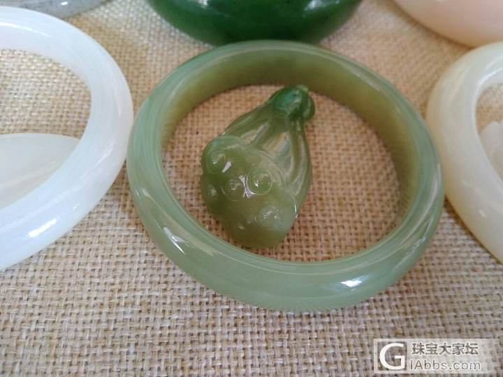 勉强配套控……_簪子挂件手镯和田玉