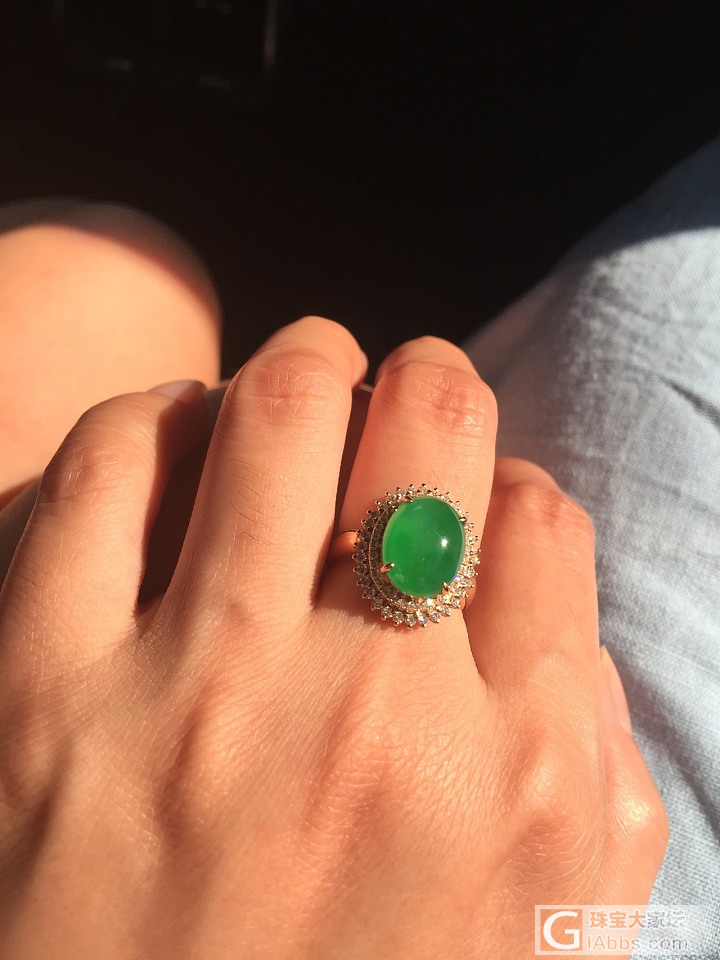 终于买到第一枚绿蛋戒指，值此中秋佳节大家同乐！_戒指翡翠