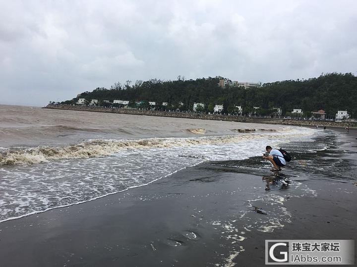 澳门黑沙海滩为什么是黑色的呢_澳门旅游