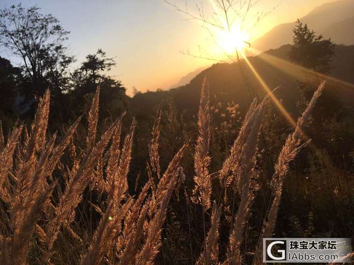 甜甜的彩虹糖果加昨天的日落_玉石珠串