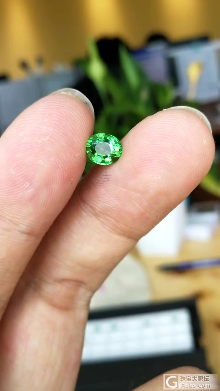 这个沙弗来还行不？_刻面宝石沙弗莱