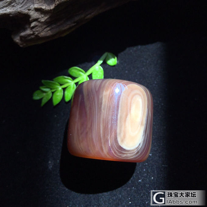 缅甸纯天然琥珀_扳指琥珀