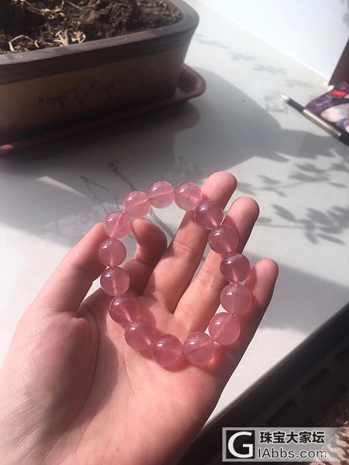 马粉手串_珠串粉晶
