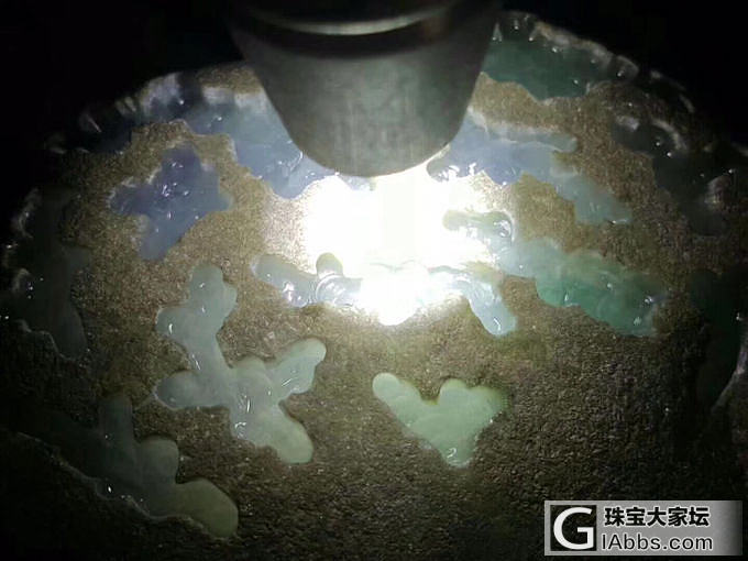 缅甸一手货源，喜欢加v15758989899_原石翡翠