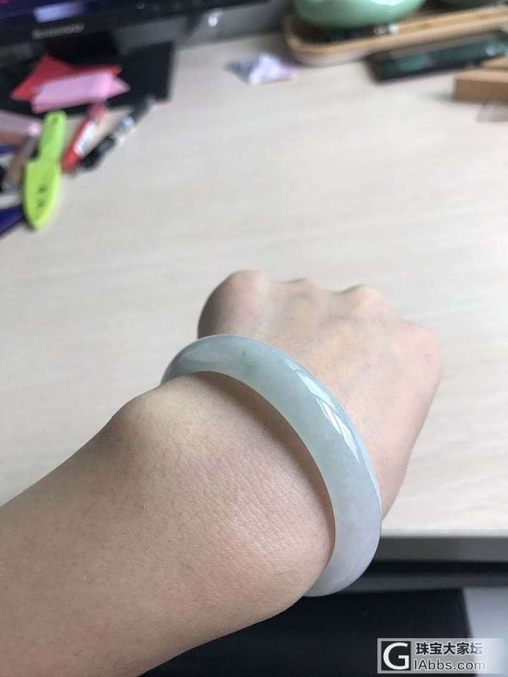 出个53圈翡翠镯子，有类似的了，低价出了吧_手镯翡翠