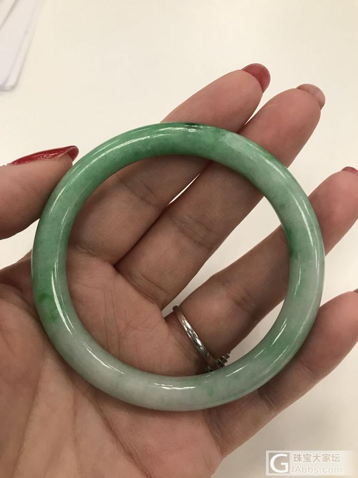50圈口的镯子要不要尝试下，在线等_手镯翡翠
