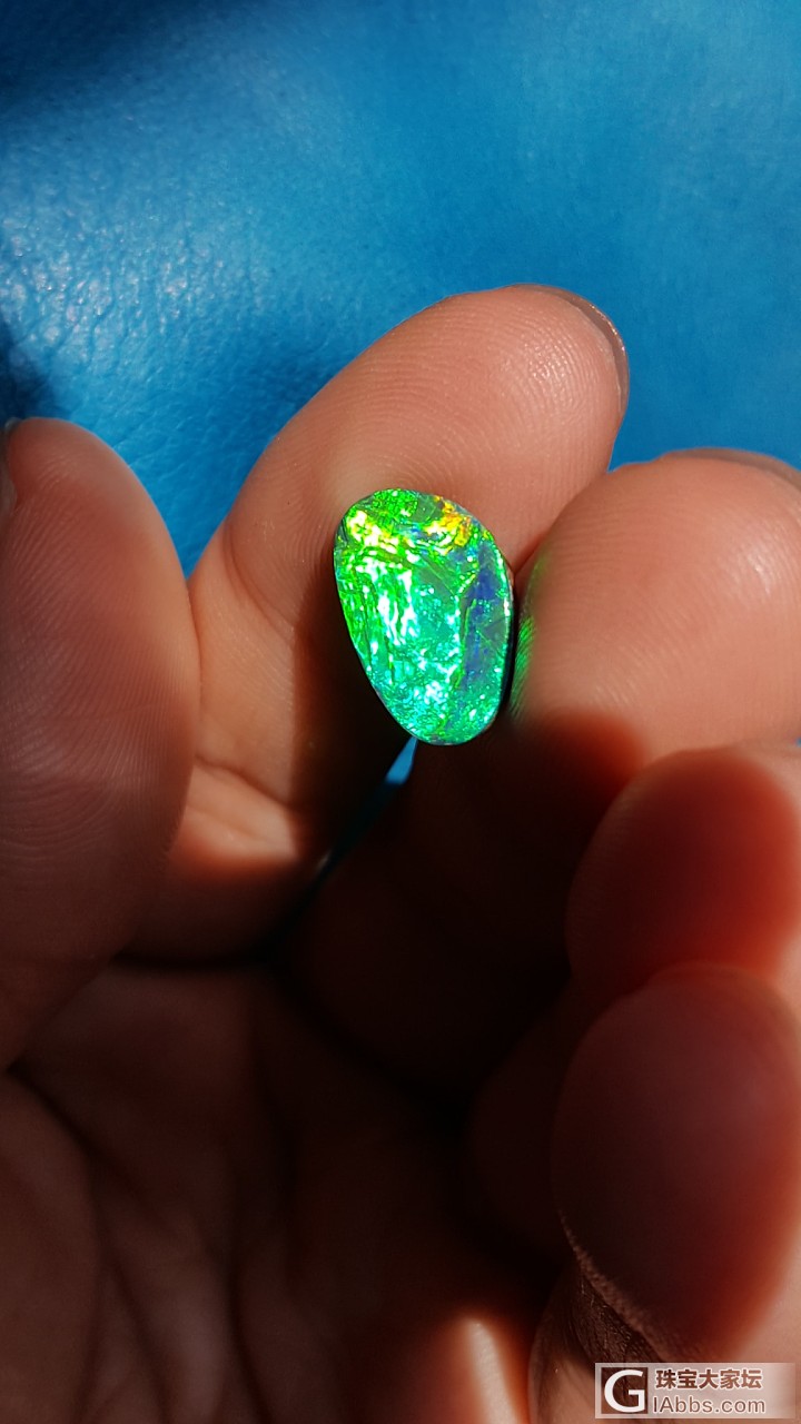 Super shiny opal_欧泊