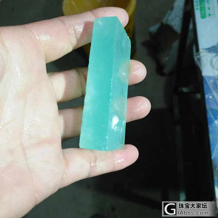 雕点啥合适？颜色太美，无从下手_挂件岫岩玉