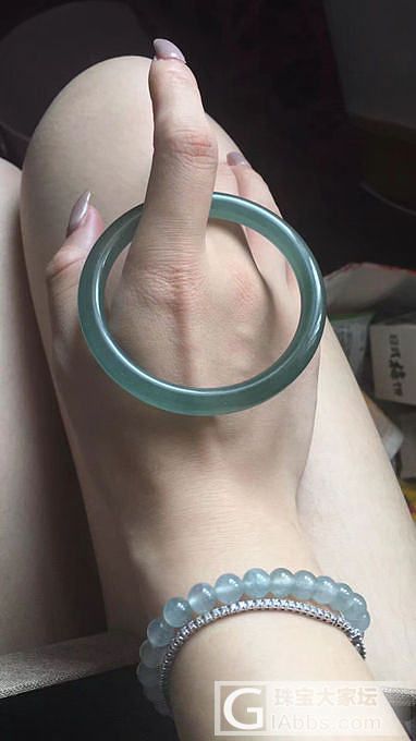 心塞，飘绿花镯子到手成油青_翡翠