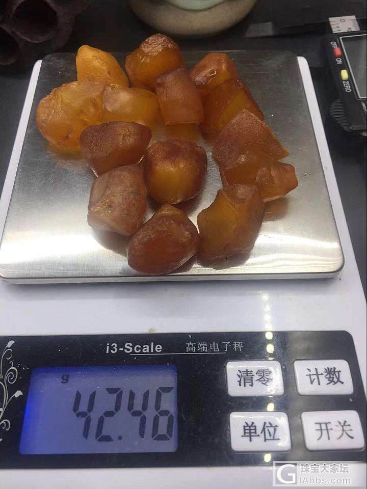 鸡油黄随形手串料一组_蜜蜡珠串