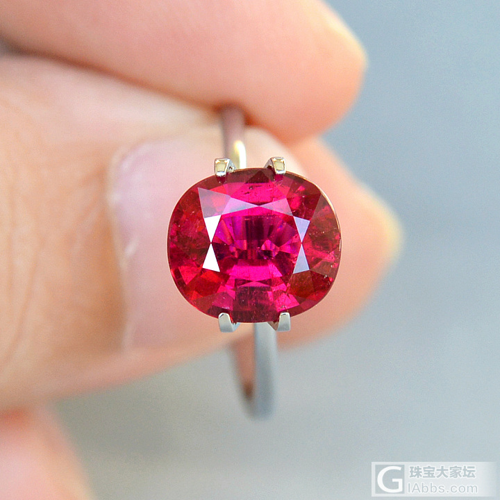 3.30ct 莫桑比克 大红 紫红 浓艳 枕形 红宝碧玺 Rubellite_刻面宝石碧玺