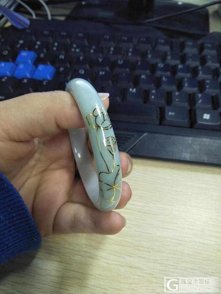 帮忙看价值_手镯翡翠