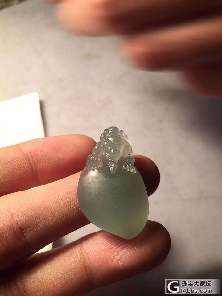 等出水_玉工