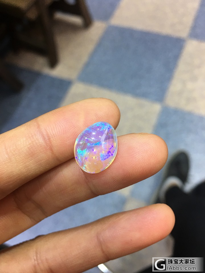 诱人的水欧_欧泊