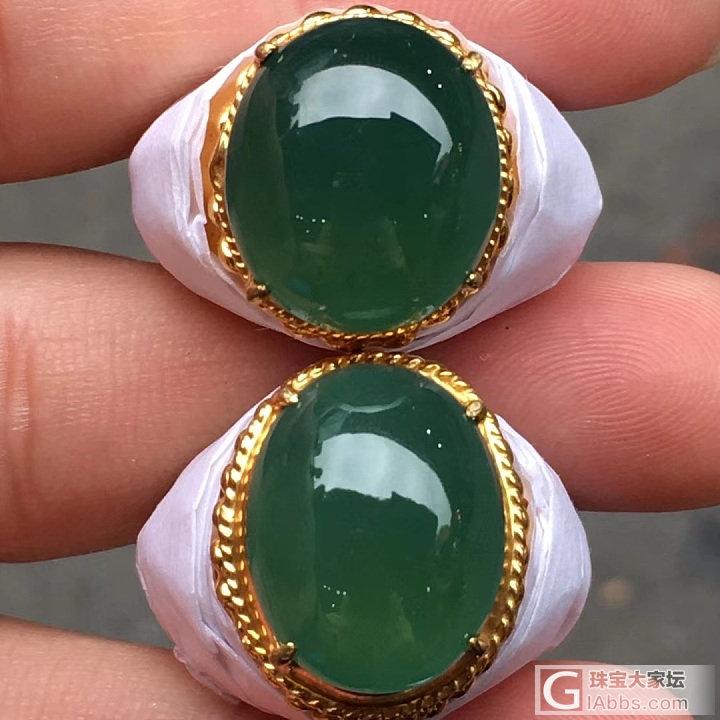 今天特价，不要错过了！_蛋面翡翠