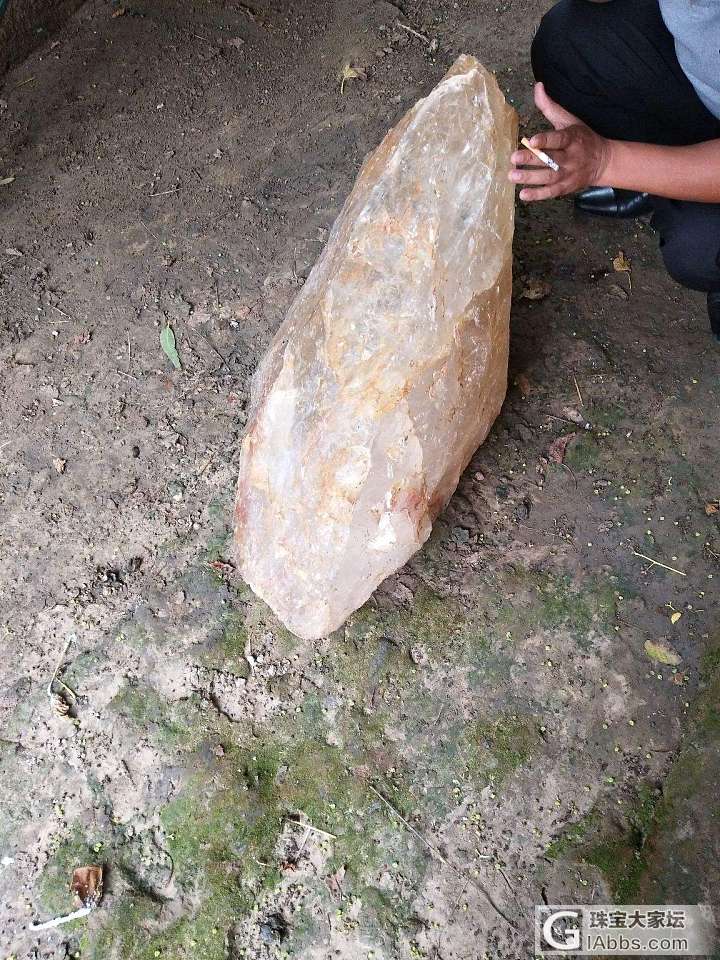 超大天然水晶_原石水晶