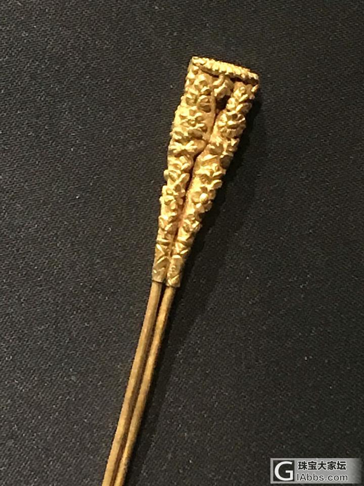今天展馆免费家门口好多年没有去了。超美的_古董首饰展会金
